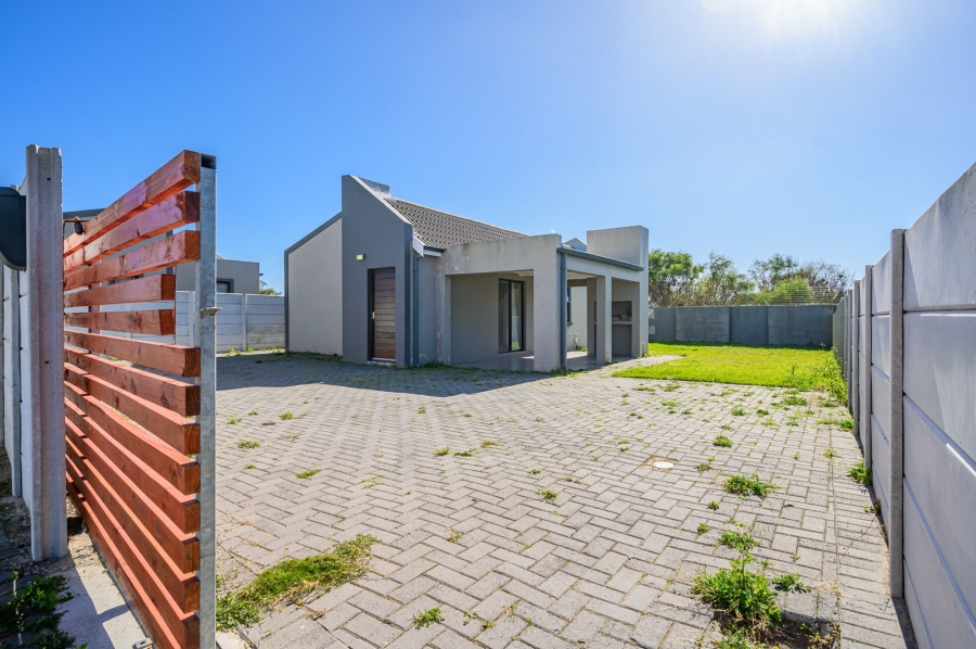 2 Bedroom Property for Sale in Parsonsvlei Eastern Cape